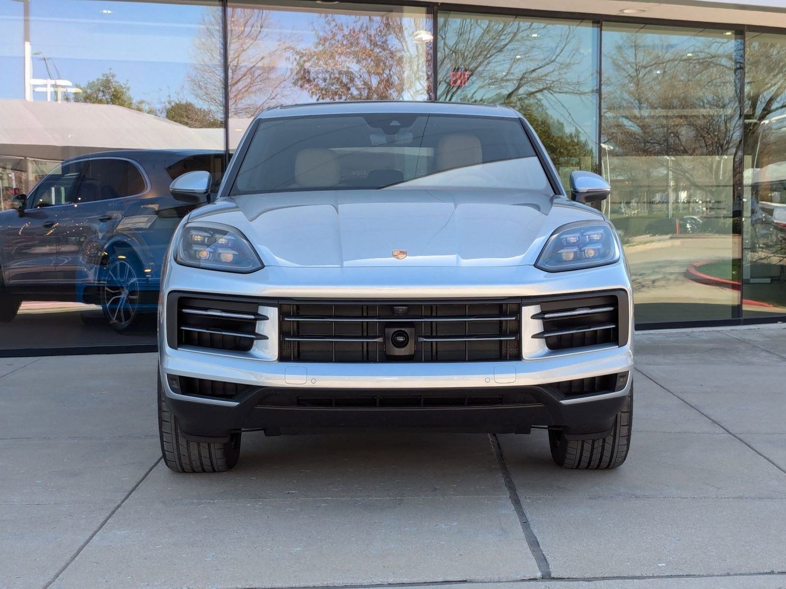 Certified 2025 Porsche Cayenne image 6