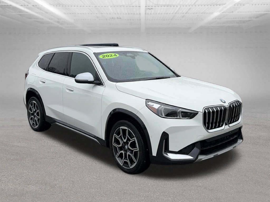 Used 2024 BMW X1 xDrive28i w/ Technology Package AWD/4WD image 9