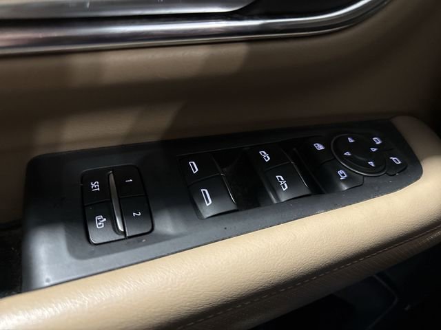 Used 2021 Chevrolet Suburban Premier image 17