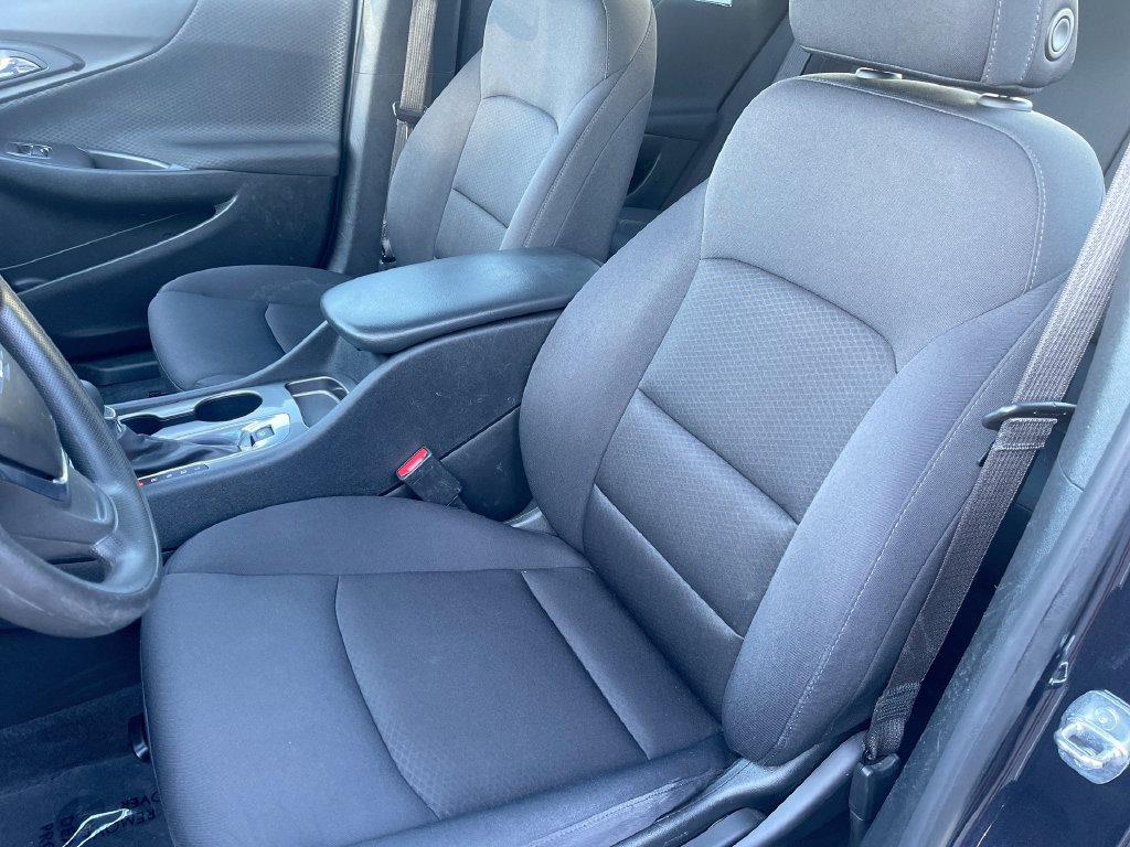 Used 2023 Chevrolet Malibu LS FWD image 20