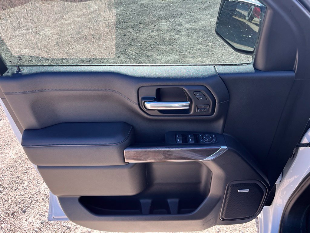 Used 2019 Chevrolet Silverado 1500 LTZ w/ LTZ Plus Package AWD/4WD image 15