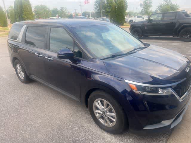 Used 2022 Kia Carnival LX FWD image 5