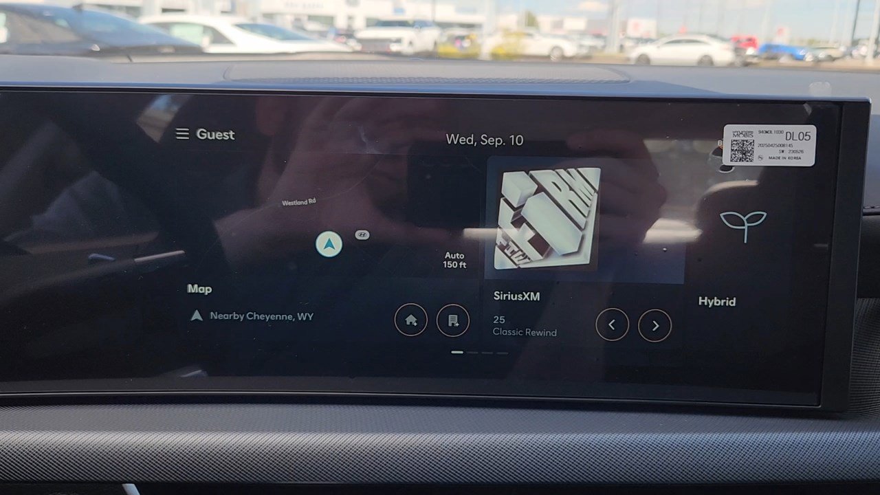 New 2025 Hyundai Sonata Limited image 14