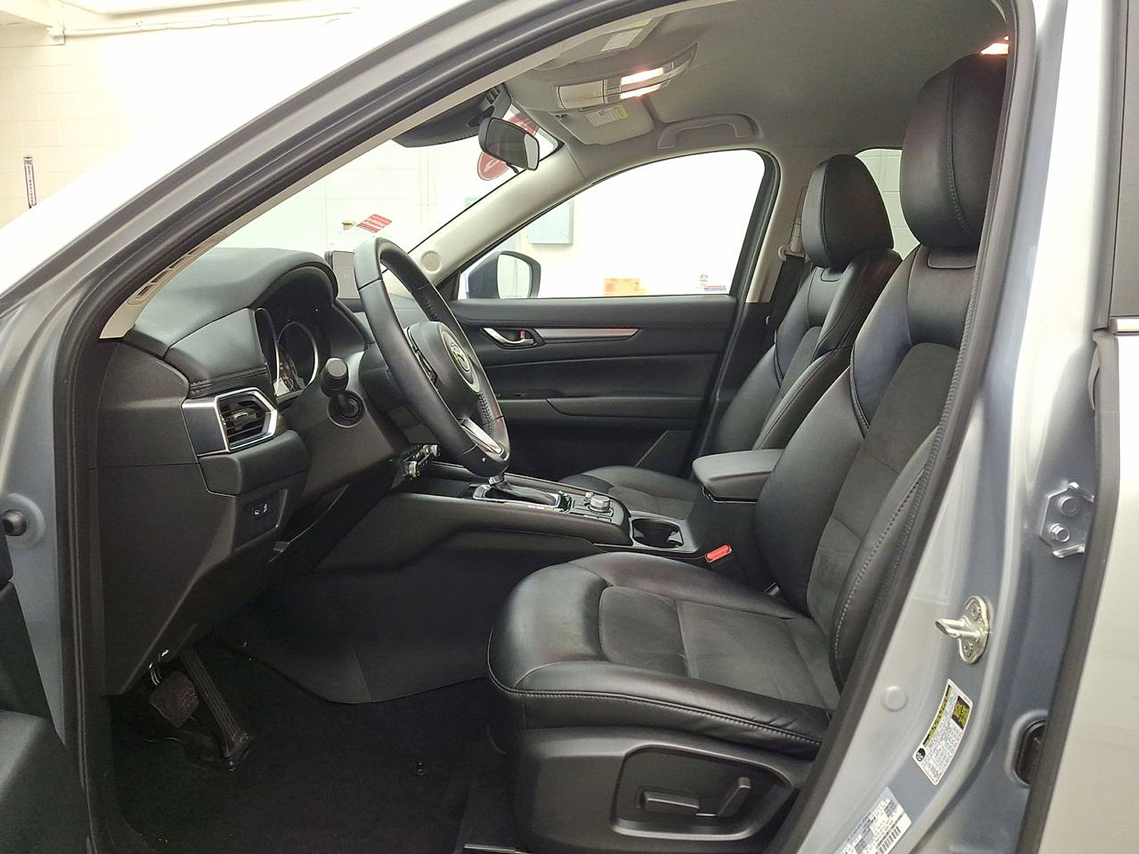 Used 2023 MAZDA CX-5 AWD 2.5 S w/ Select Package image 11