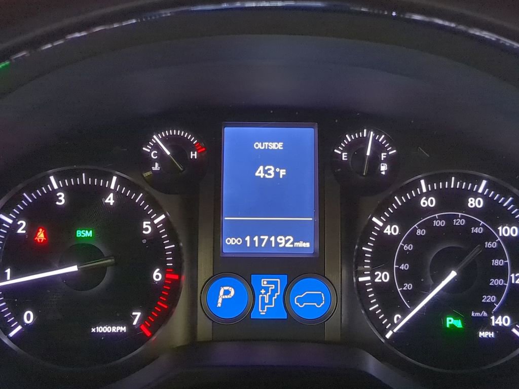 Used 2016 Lexus GX 460 w/ Premium Package image 37