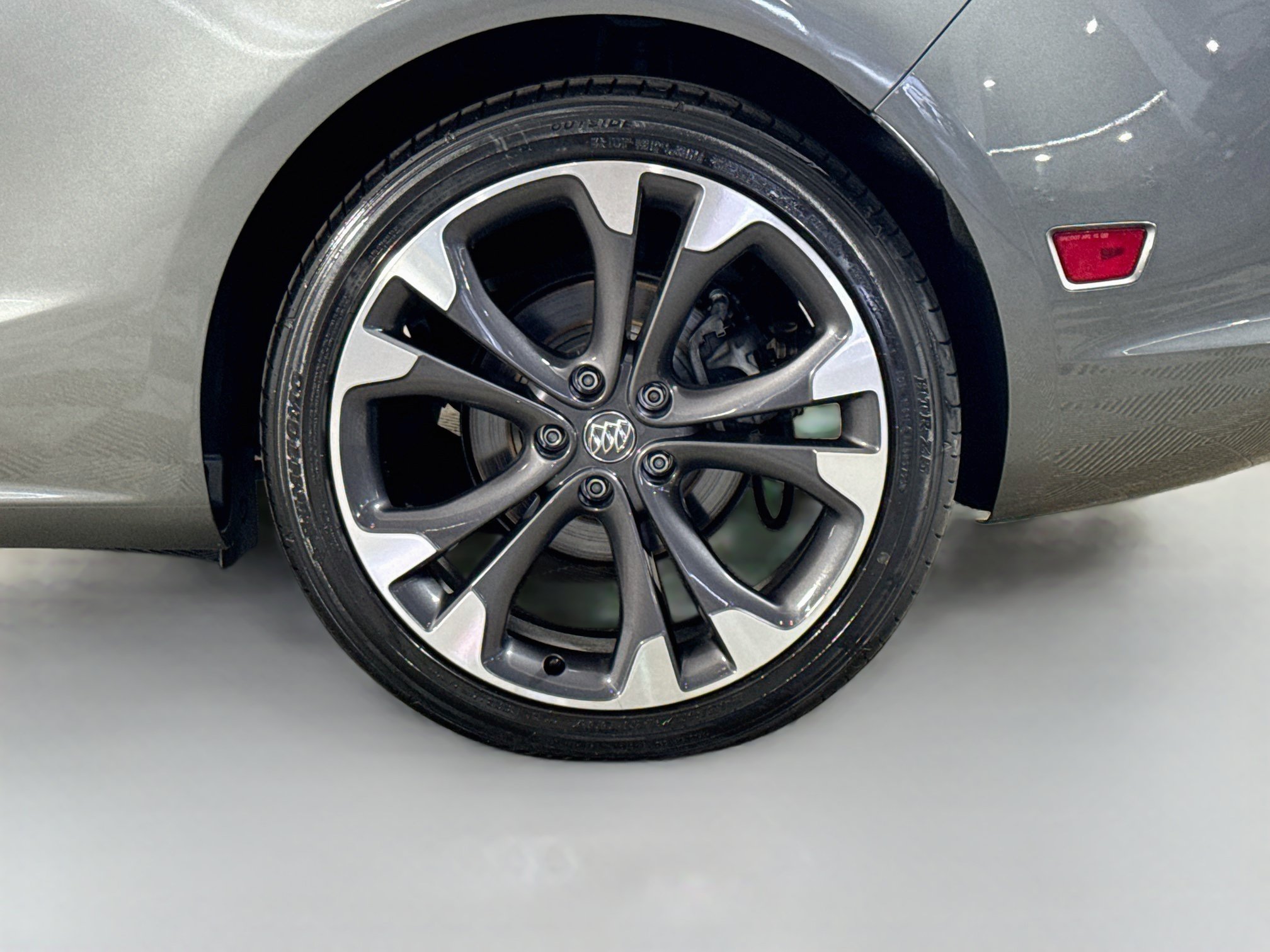 Used 2019 Buick Cascada Premium FWD image 35