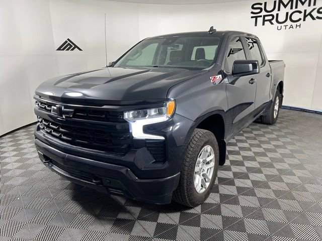 Used 2024 Chevrolet Silverado 1500 RST w/ Z71 Off-Road Package AWD/4WD image 3