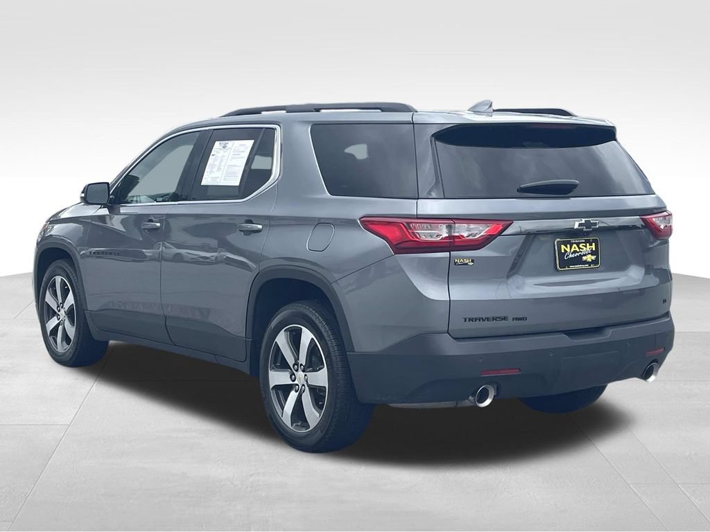 Used 2019 Chevrolet Traverse LT w/ LT Premium Package AWD/4WD image 5