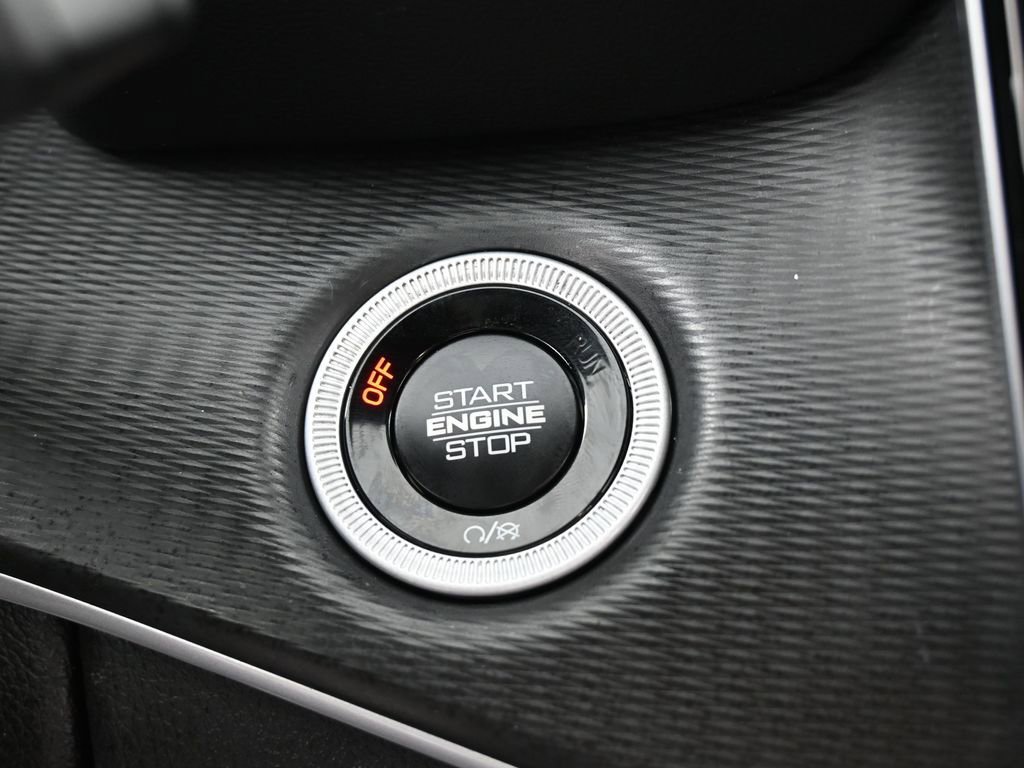 Used 2024 Jeep Grand Cherokee Altitude image 27