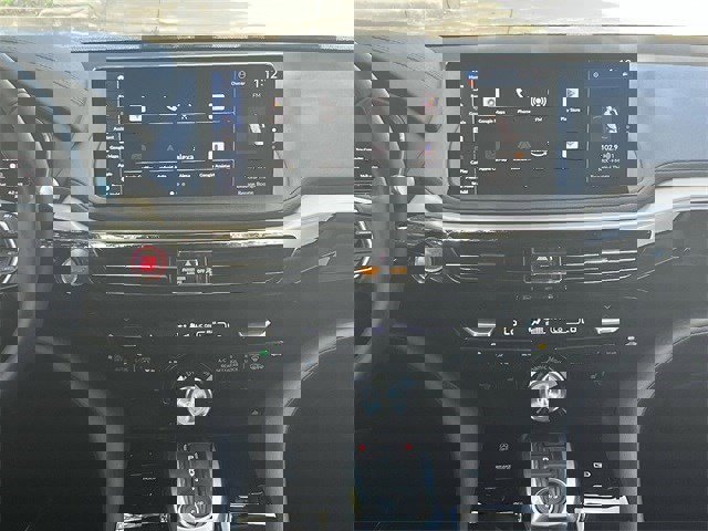 New 2026 Acura MDX FWD image 17