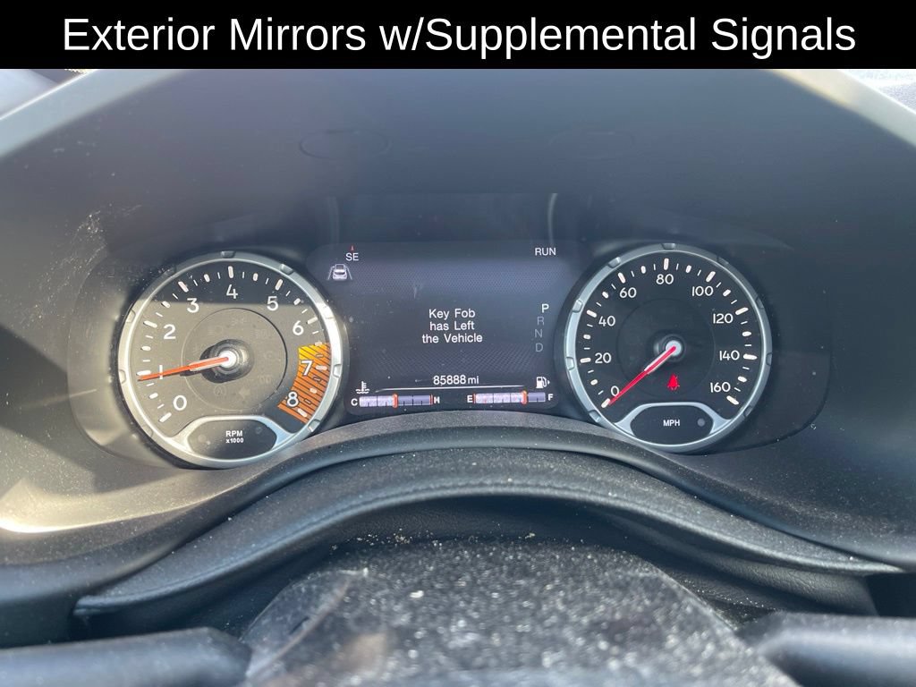 Used 2021 Jeep Renegade Latitude AWD/4WD image 15