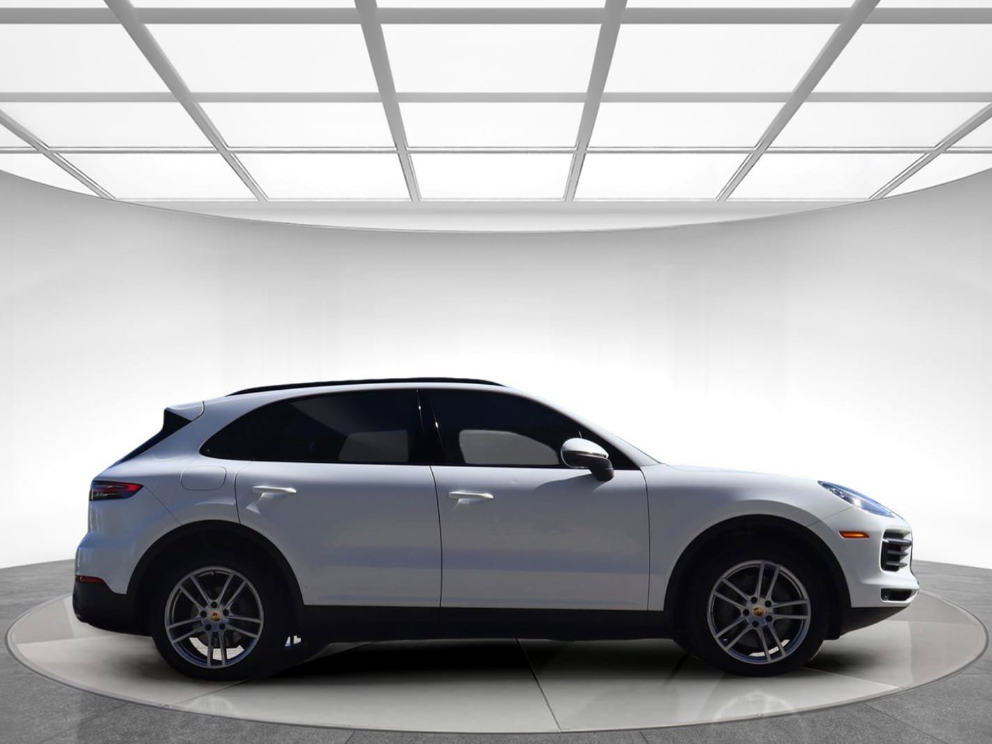 Used 2019 Porsche Cayenne S w/ Premium Plus Package AWD/4WD image 5