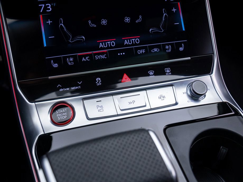 Used 2023 Audi RS 6 image 25