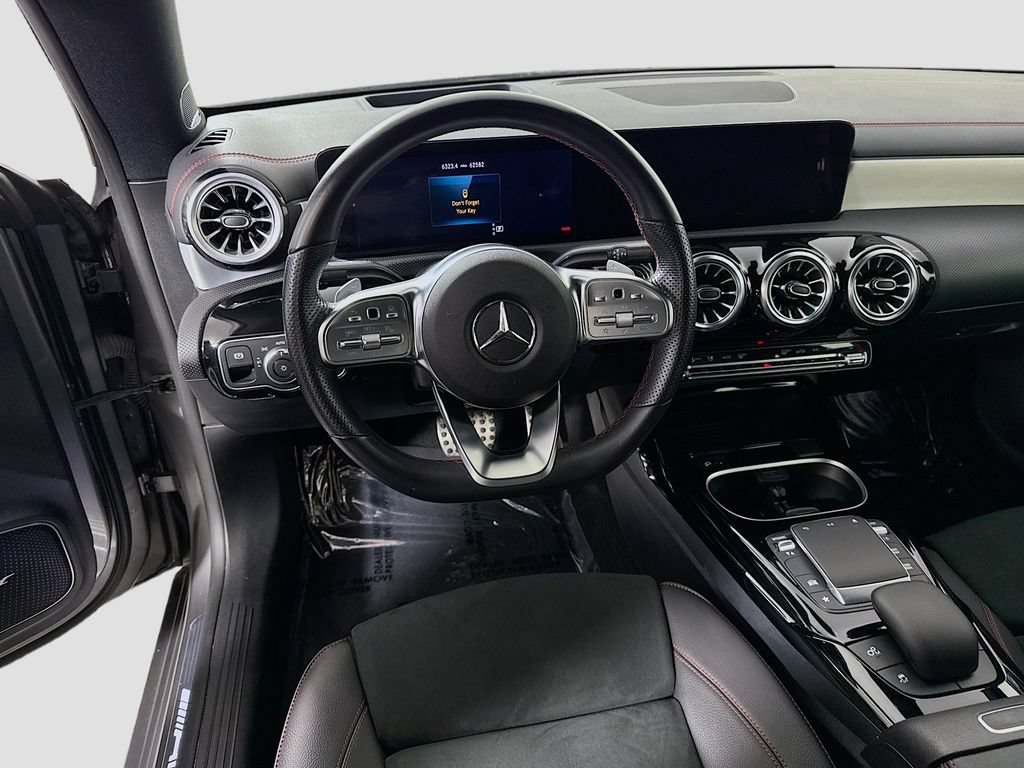 Used 2023 Mercedes-Benz CLA 35 AMG 4MATIC image 26