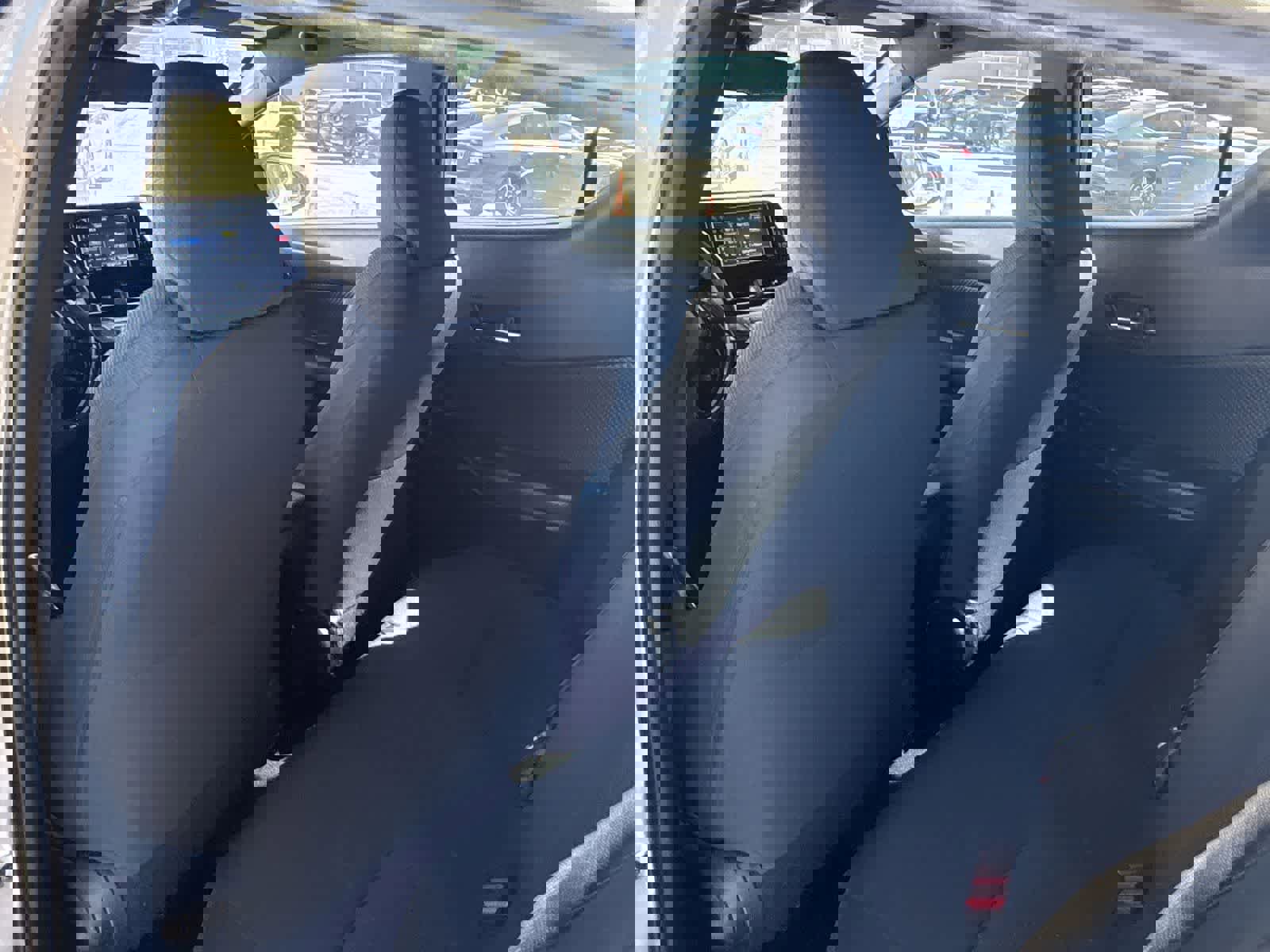 Used 2018 Toyota C-HR XLE image 23