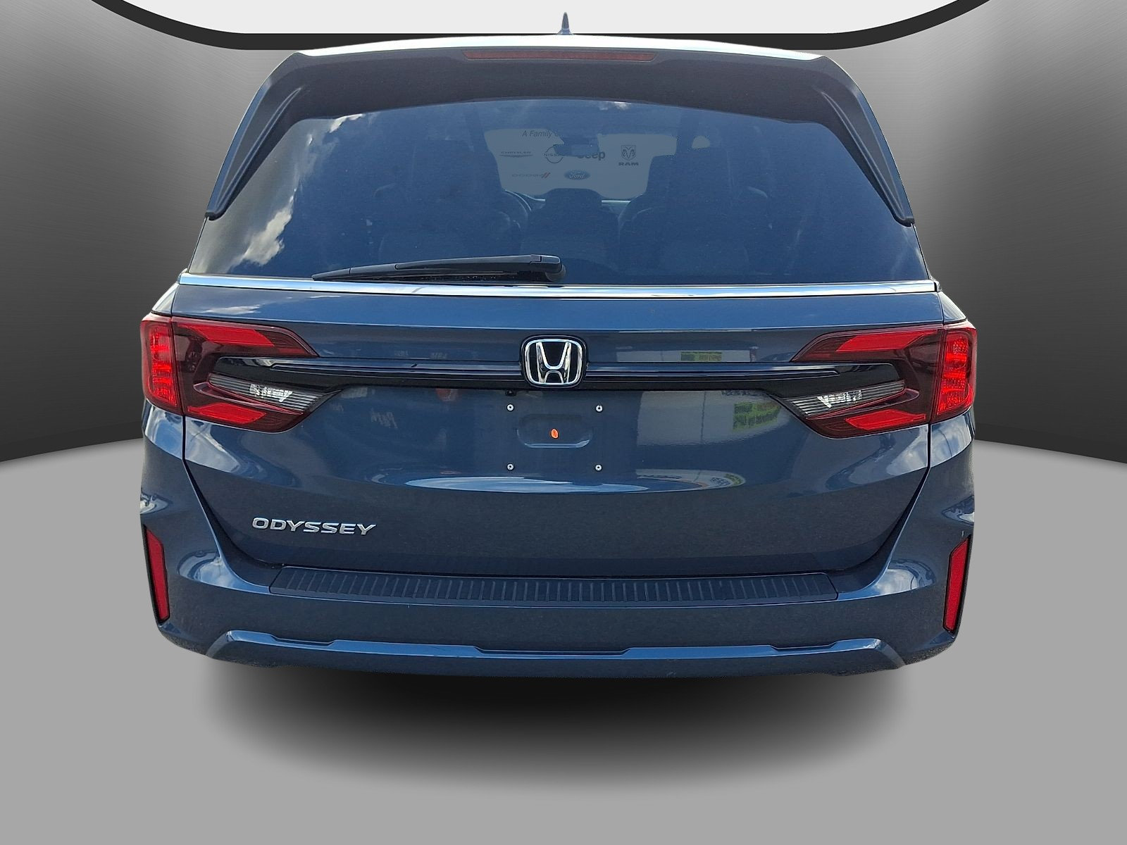 Used 2025 Honda Odyssey EX-L image 5