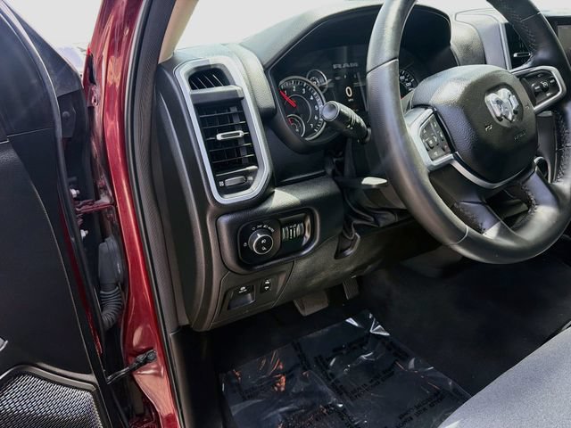 Used 2019 RAM 1500 Big Horn AWD/4WD image 9