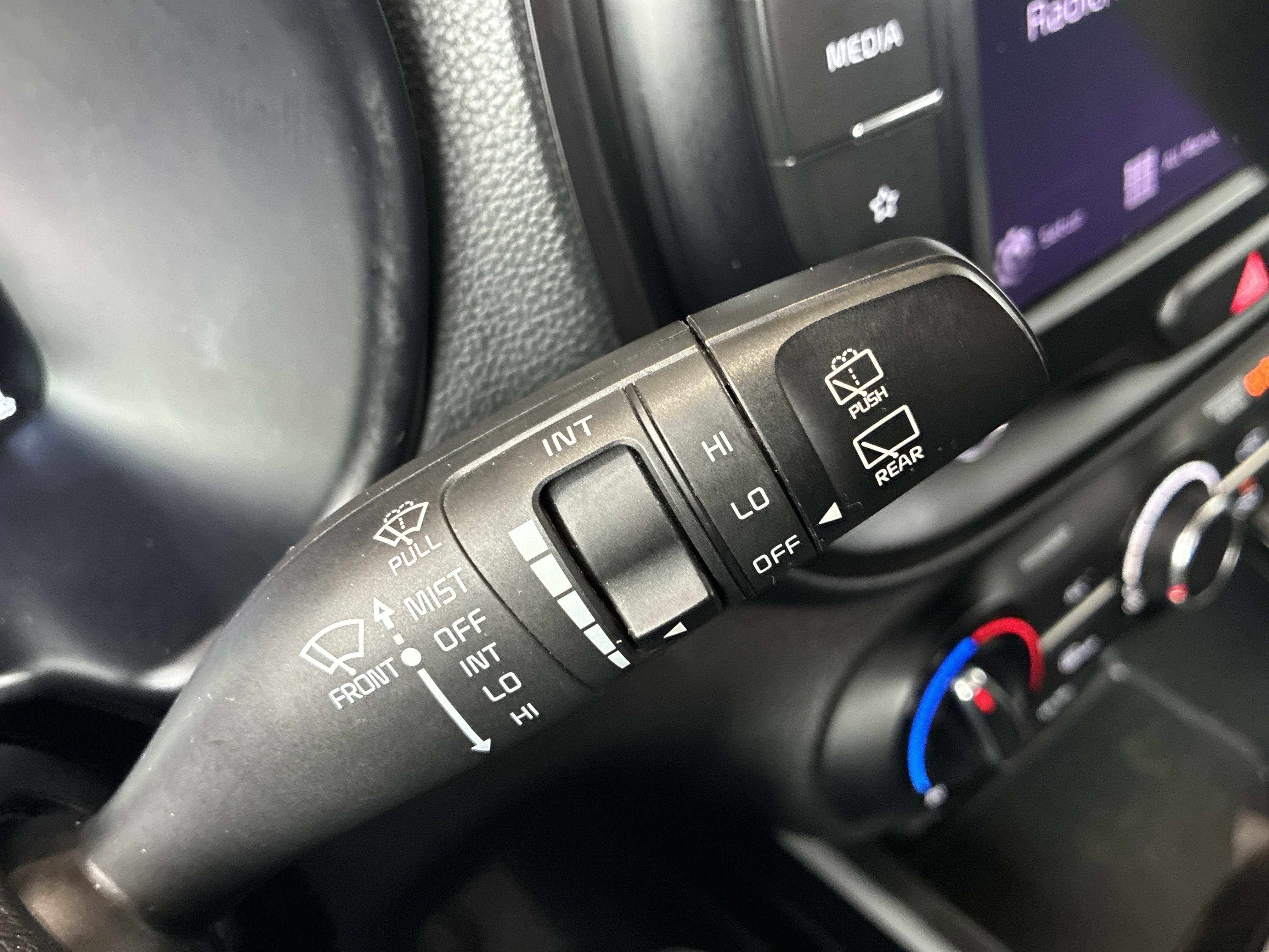 Used 2023 Kia Soul LX w/ LX Technology Package image 24