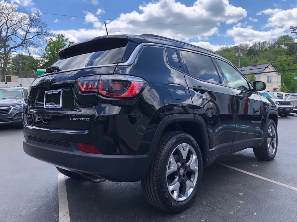 Used 2018 Jeep Compass Limited AWD/4WD image 5