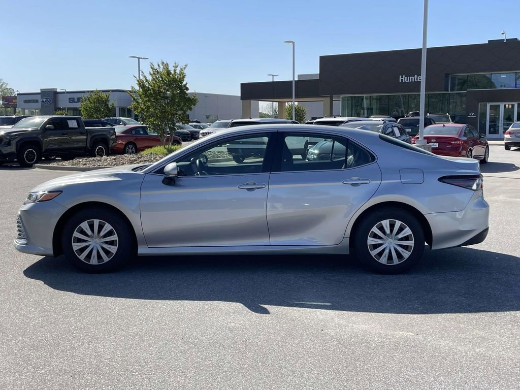Used 2023 Toyota Camry LE FWD image 25