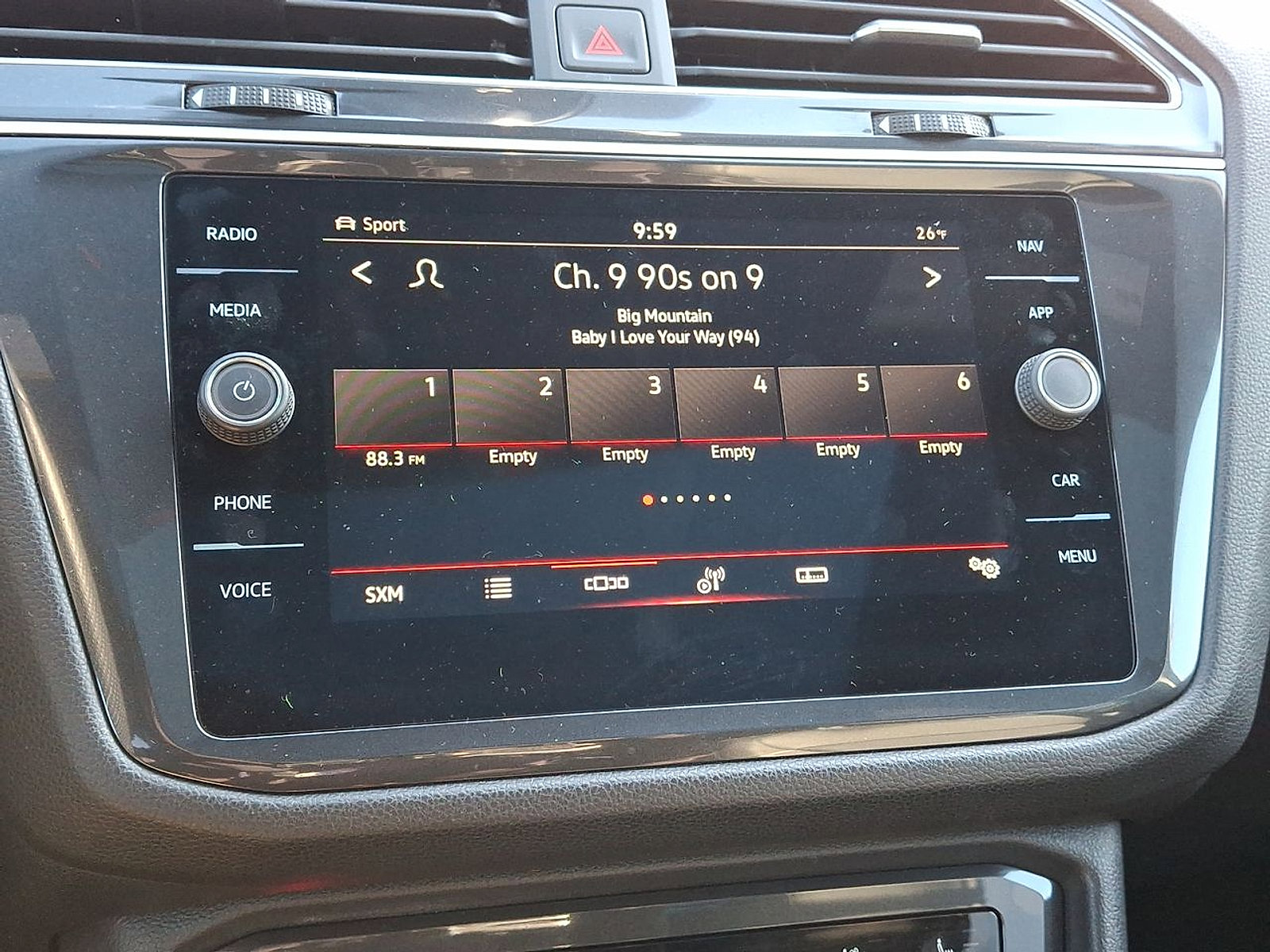 Used 2024 Volkswagen Tiguan SEL R-Line image 25