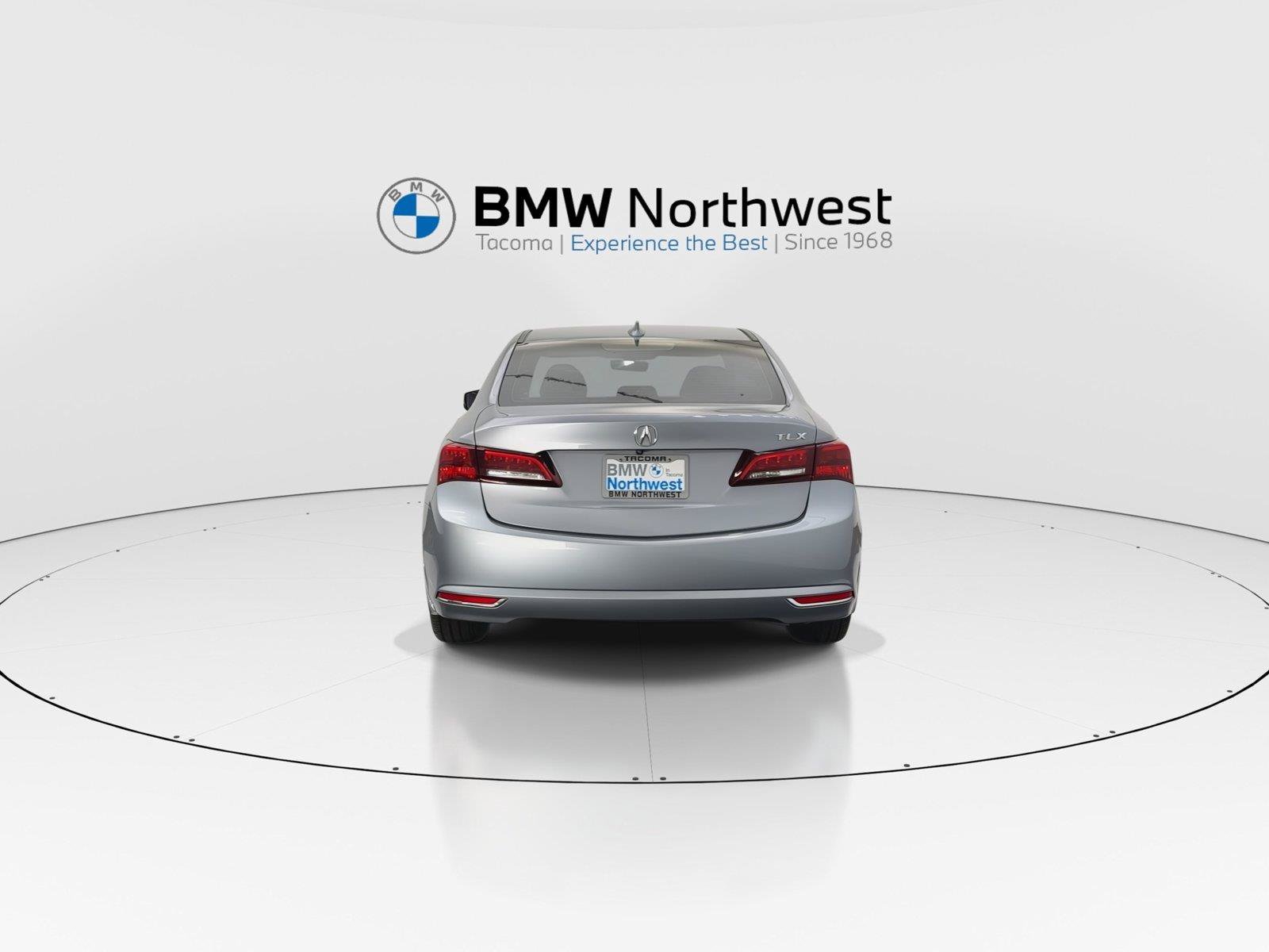 Used 2015 Acura TLX w/ Technology Package FWD image 2