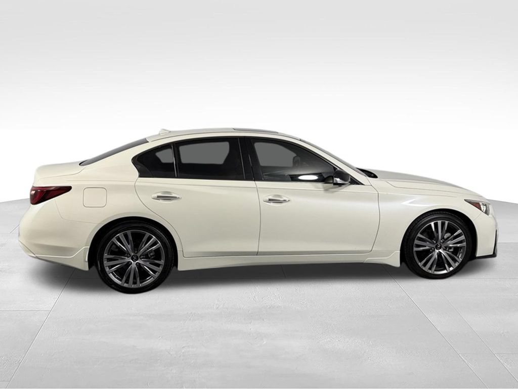 Used 2023 INFINITI Q50 Sensory AWD/4WD image 2