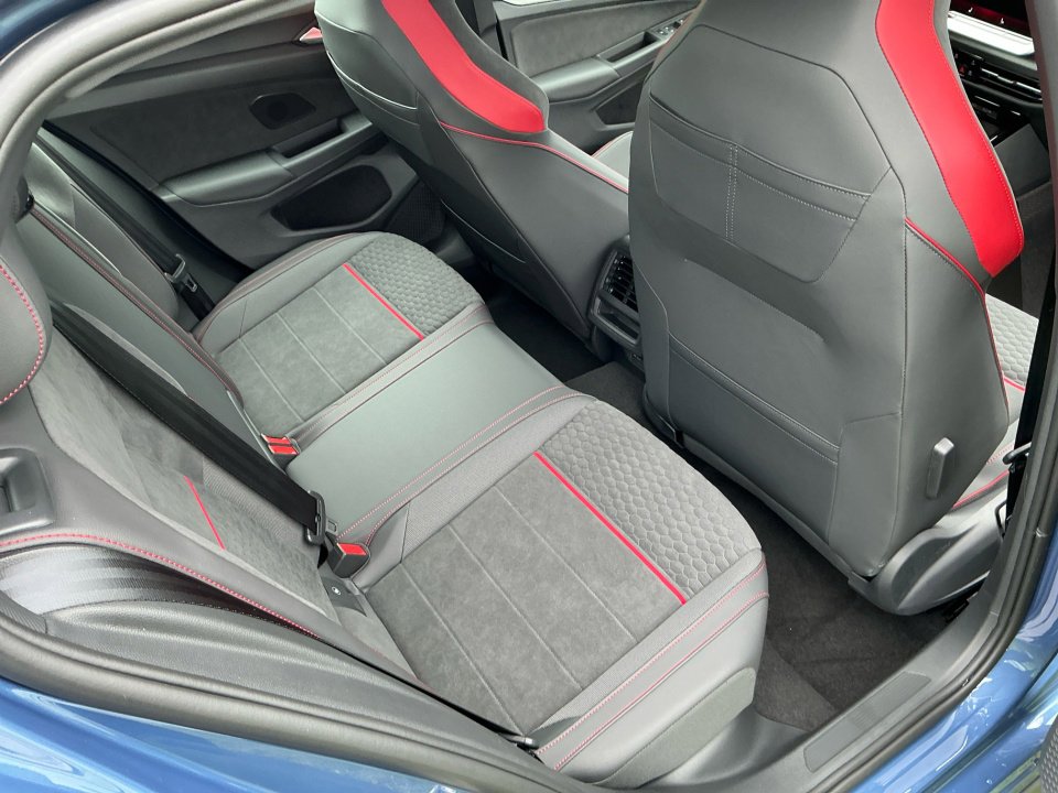 New 2025 Volkswagen GTI SE image 27