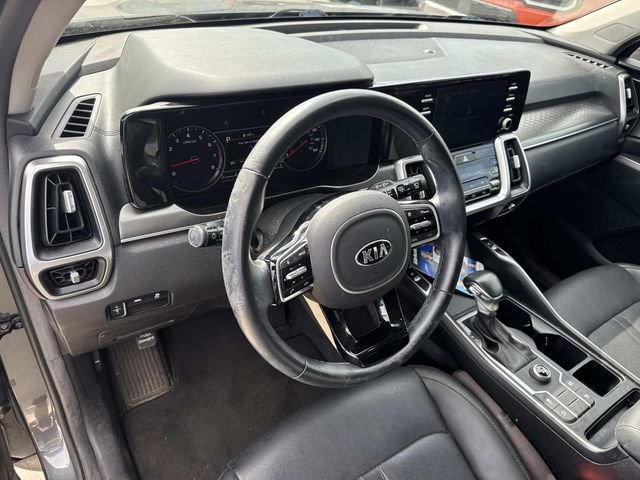 Used 2021 Kia Sorento S FWD image 17