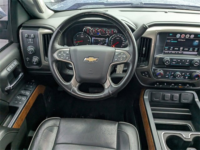 Used 2017 Chevrolet Silverado 1500 High Country image 17