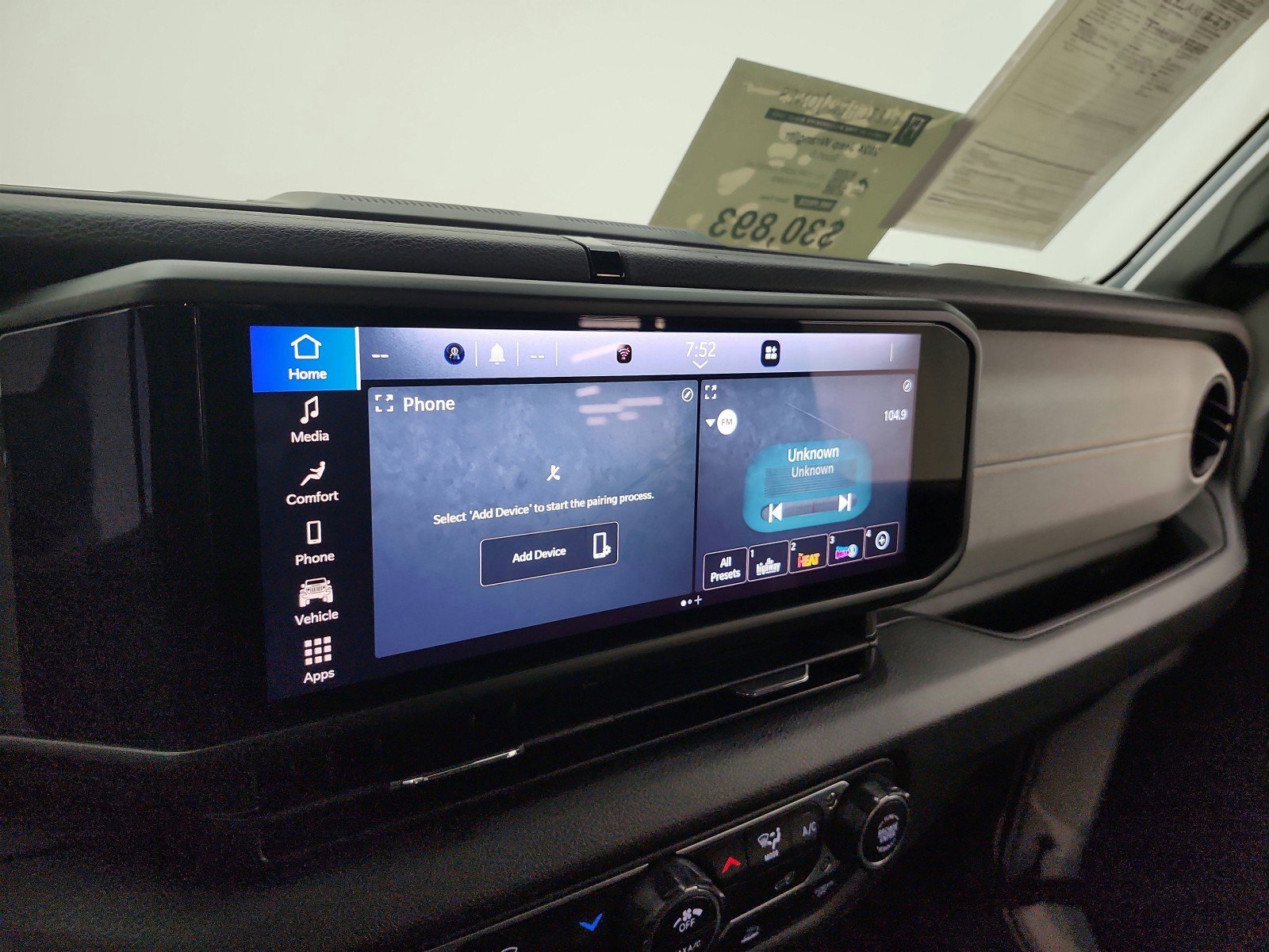 Used 2024 Jeep Wrangler Sport S image 13