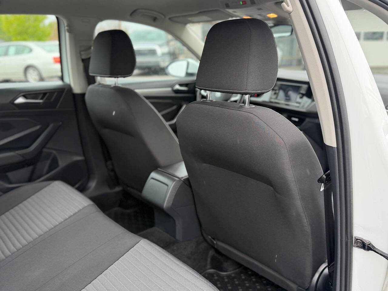 Used 2023 Volkswagen Jetta S image 84