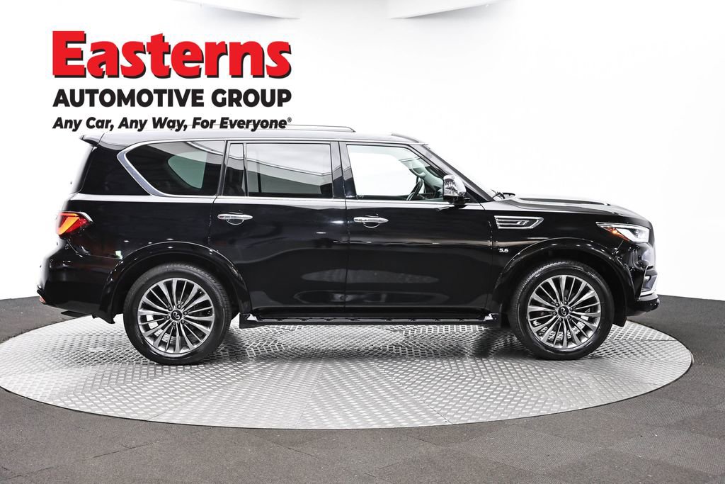 Used 2018 INFINITI QX80 4WD w/ Deluxe Technology Package image 4
