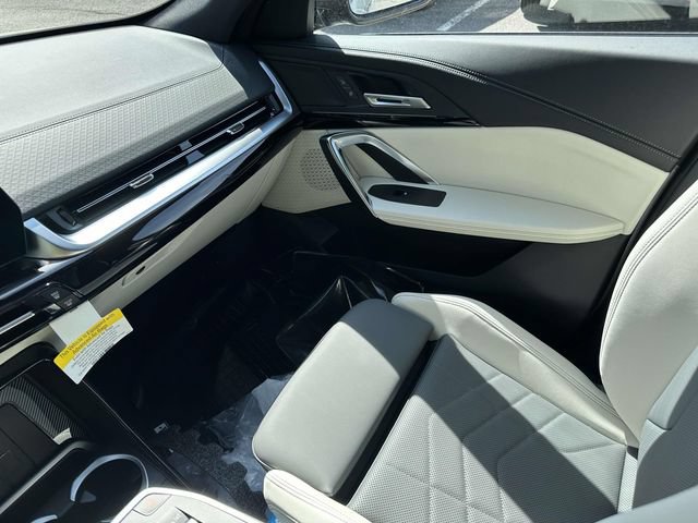 New 2026 BMW X2 xDrive28i w/ Technology Package AWD/4WD image 18