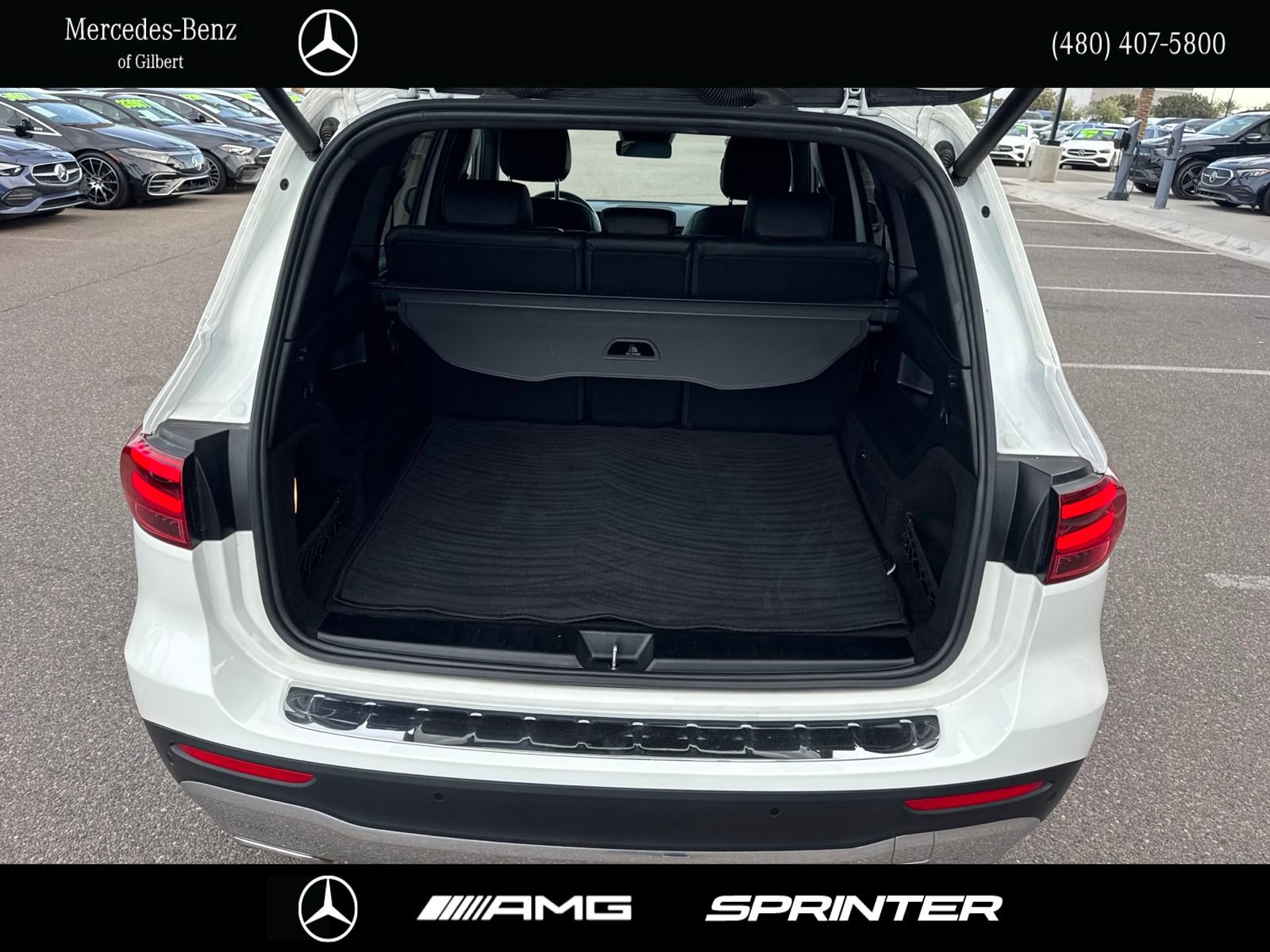Used 2024 Mercedes-Benz GLB 250 image 8
