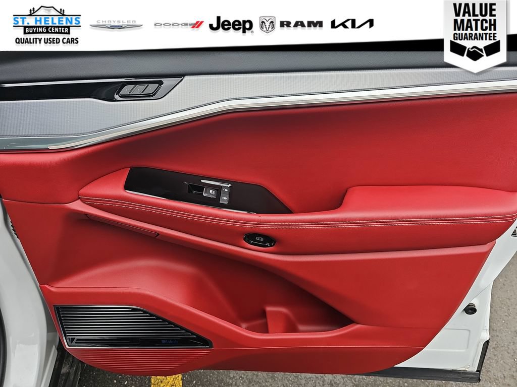 Used 2024 Jeep Wagoneer Limited AWD/4WD image 24