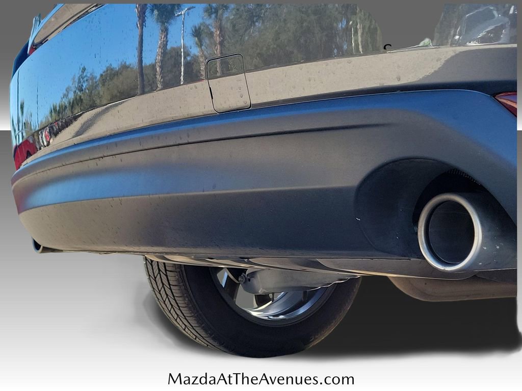 Used 2018 MAZDA CX-5 Touring w/ Preferred Equipment Package image 17