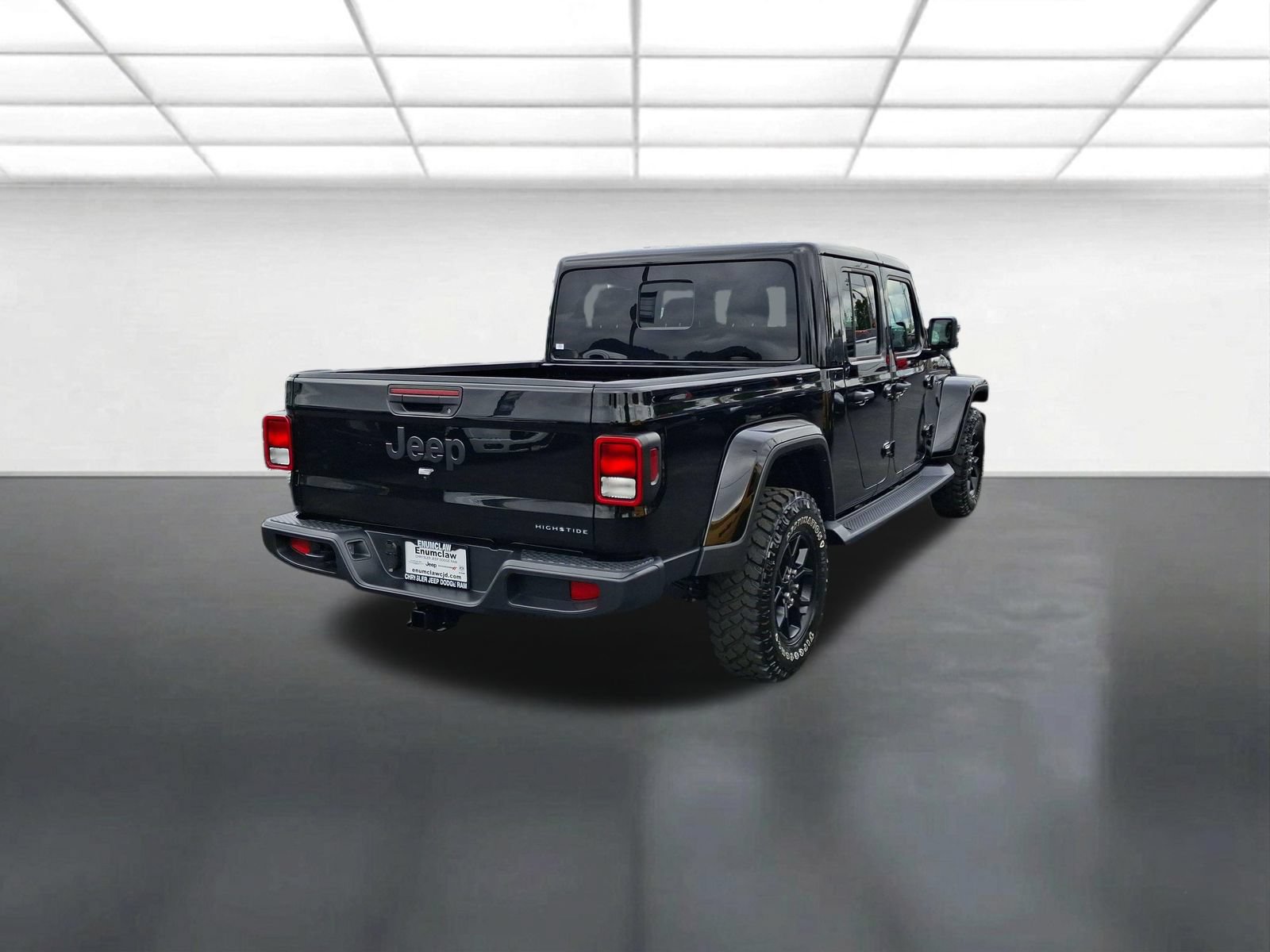 Used 2025 Jeep Gladiator Sport AWD/4WD image 3