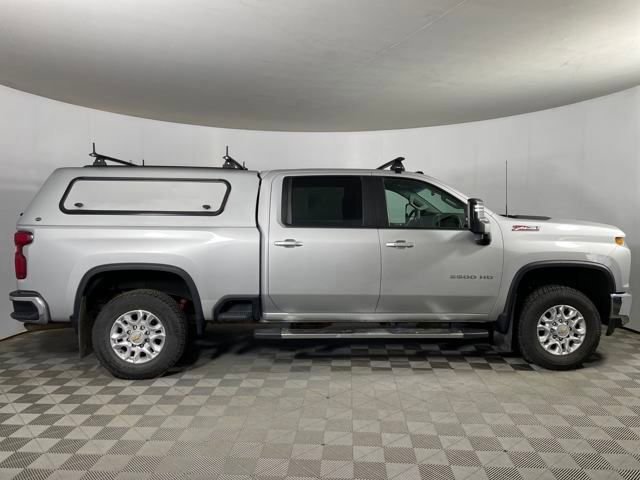 Used 2021 Chevrolet Silverado 2500 LT w/ Convenience Package image 3