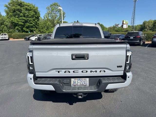Used 2020 Toyota Tacoma TRD Sport w/ Technology Package image 13