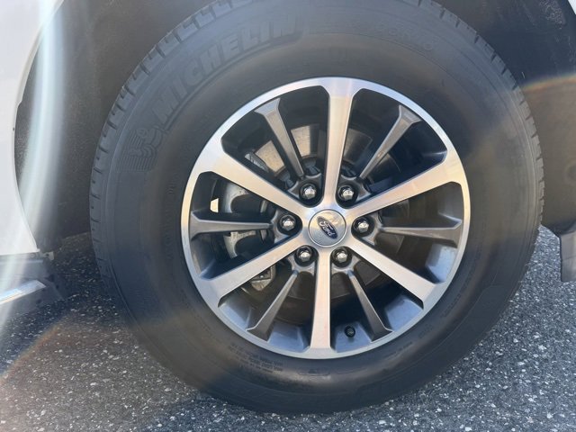 Used 2020 Ford Expedition XLT w/ Equipment Group 202A image 9