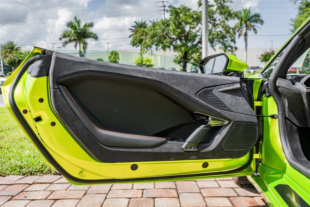 Used 2026 Lamborghini Temerario AWD/4WD image 17