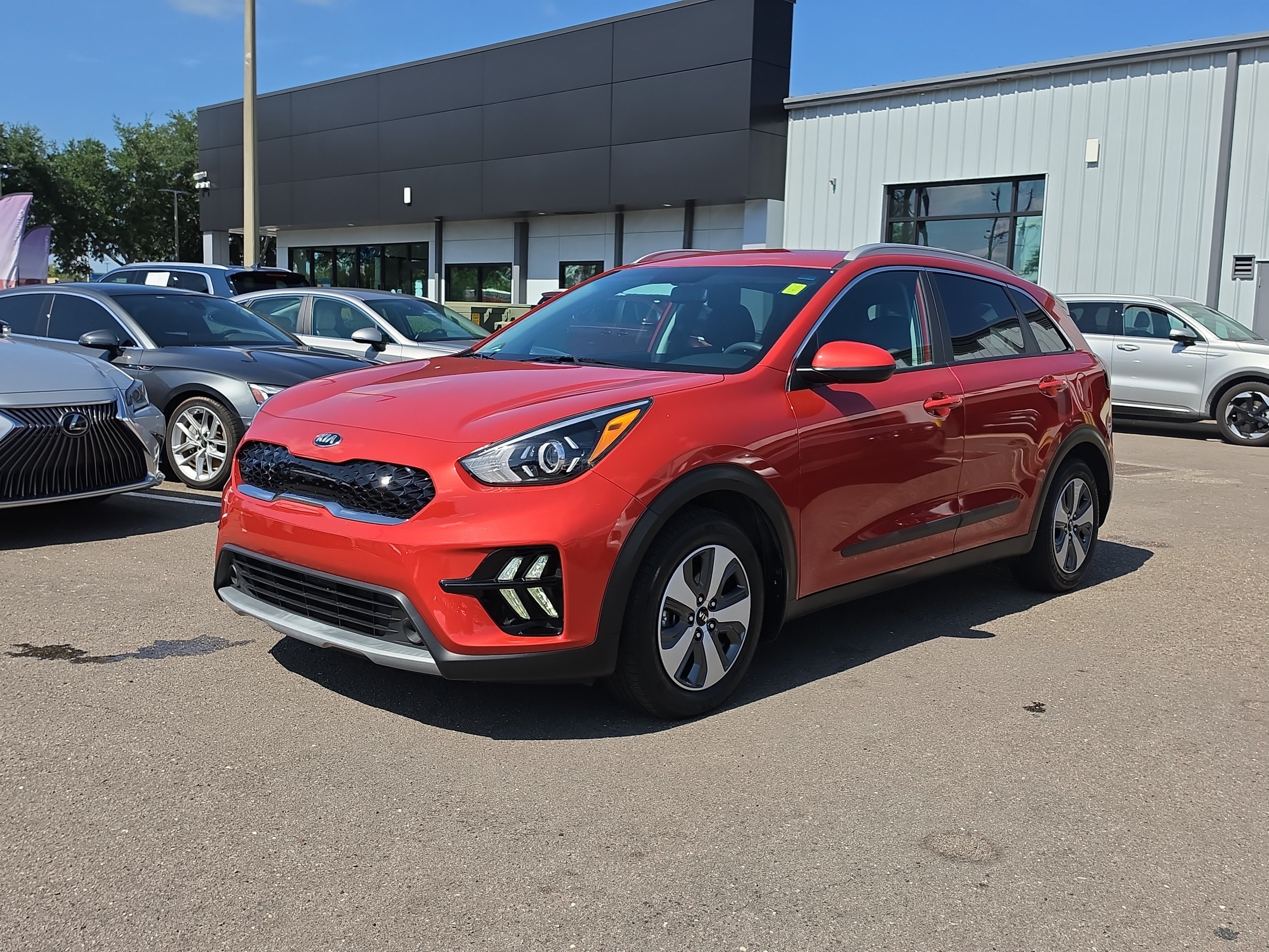 Certified 2021 Kia Niro LX FWD image 4