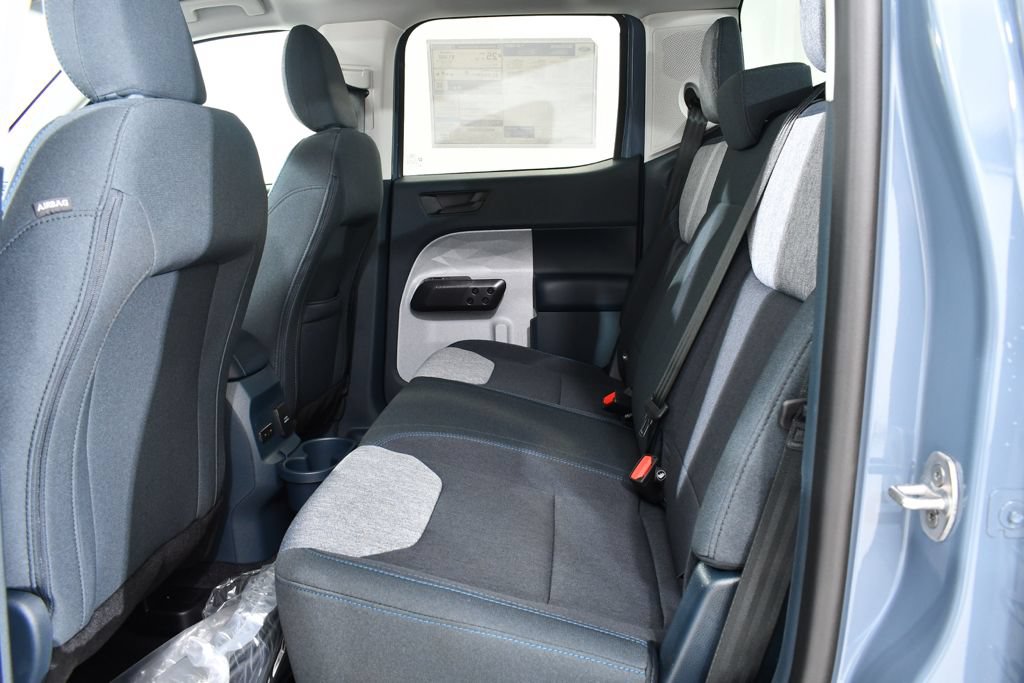 New 2026 Ford Maverick XLT w/ XLT Luxury Package AWD/4WD image 16
