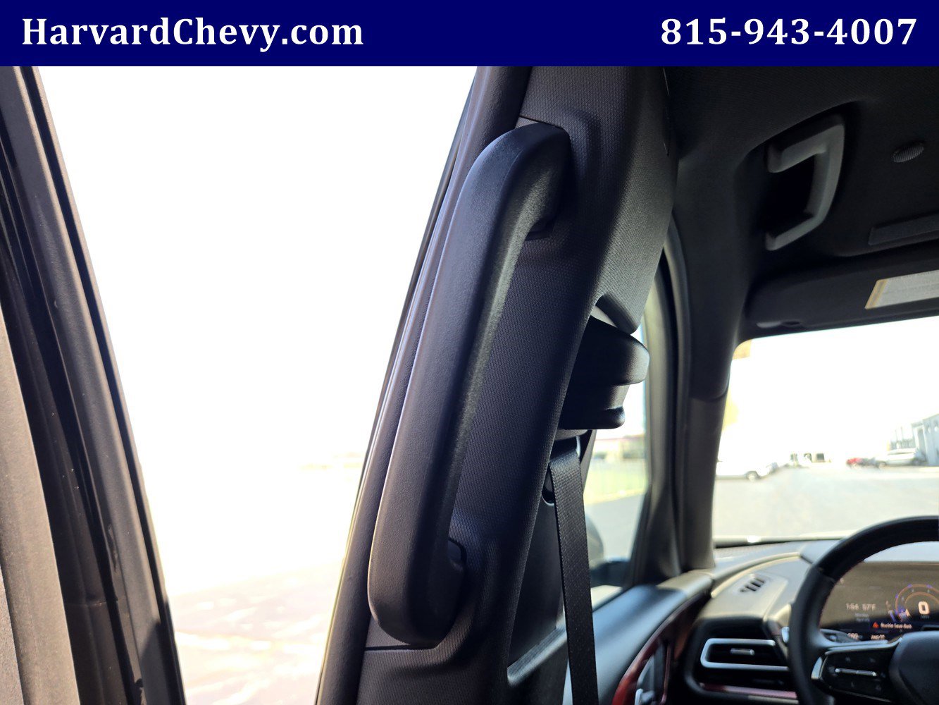 Used 2024 Chevrolet Traverse RS w/ LPO, Floor Liner Package AWD/4WD image 30