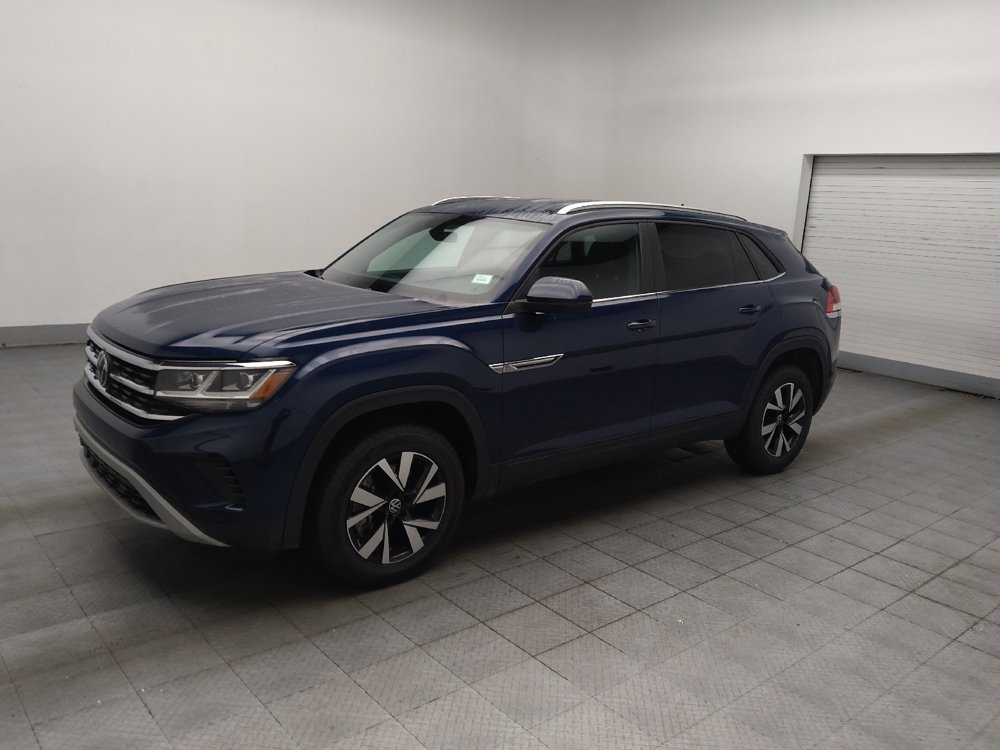 Used 2023 Volkswagen Atlas Cross Sport SE AWD/4WD image 2