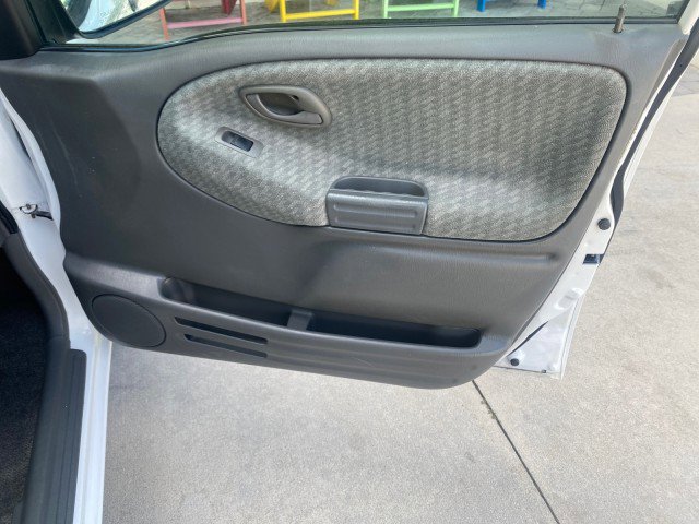 Used 2001 Suzuki Vitara JLS image 92