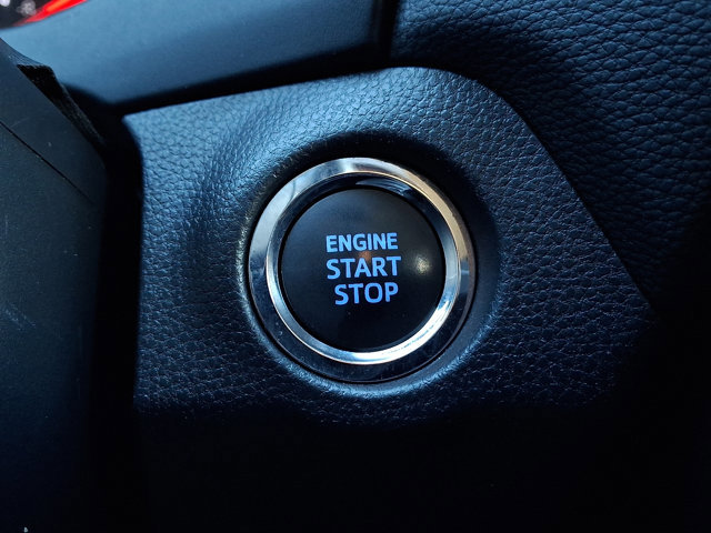 Used 2022 Toyota RAV4 XLE image 22