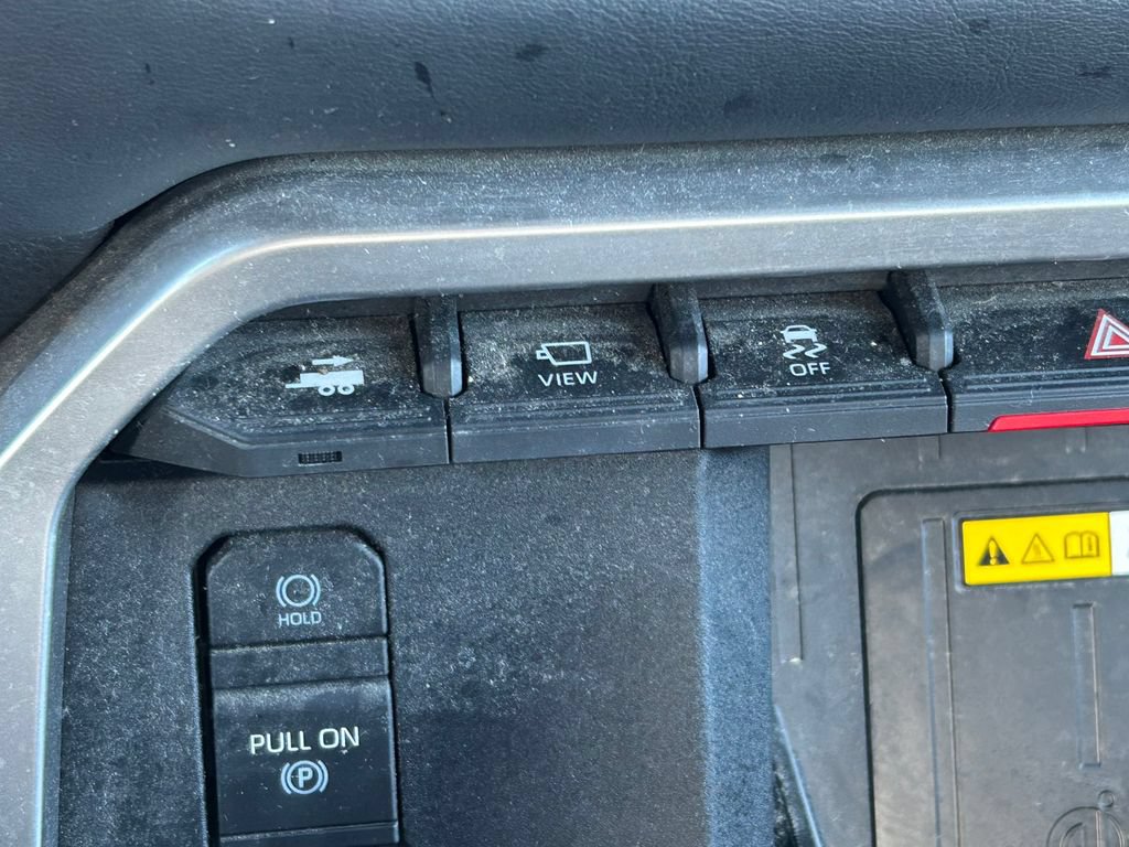 Used 2022 Toyota Tundra Platinum RWD image 35