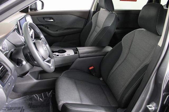 Certified 2022 Nissan Rogue SV image 16